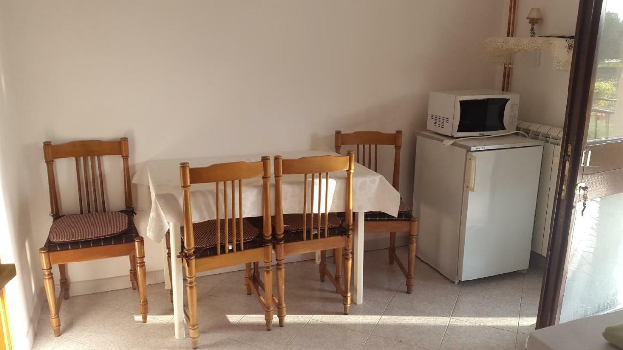Ljubica Appartement Žbandaj Buitenkant foto