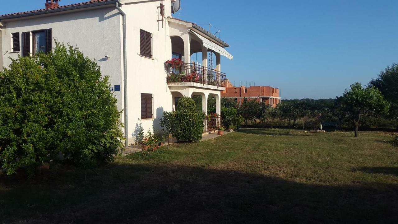 Ljubica Appartement Žbandaj Buitenkant foto