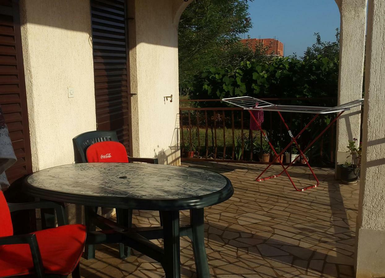 Ljubica Appartement Žbandaj Buitenkant foto