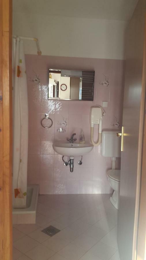 Ljubica Appartement Žbandaj Buitenkant foto